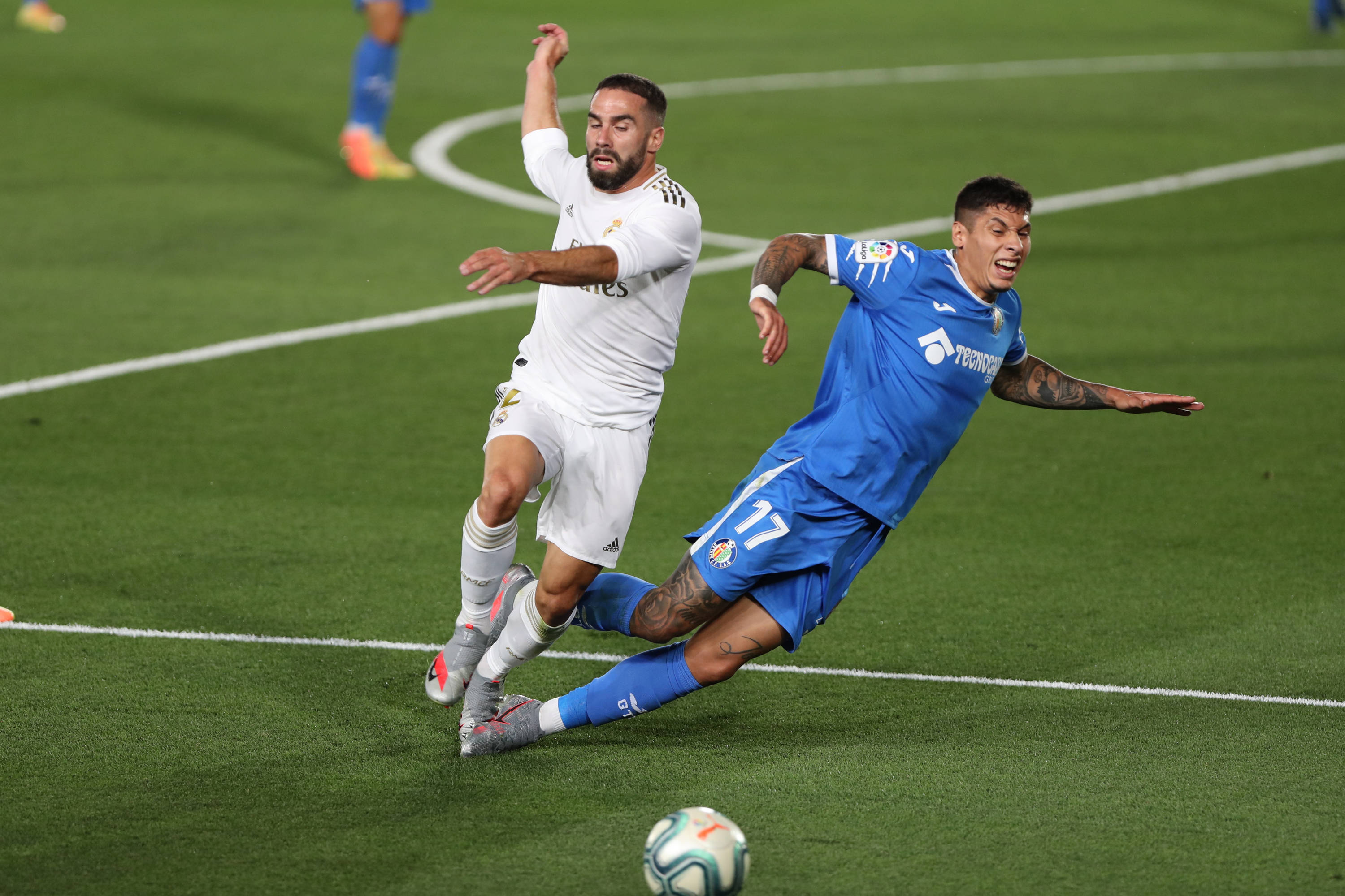 龙虎棋牌-皇家马德里vs切尔西在线直播